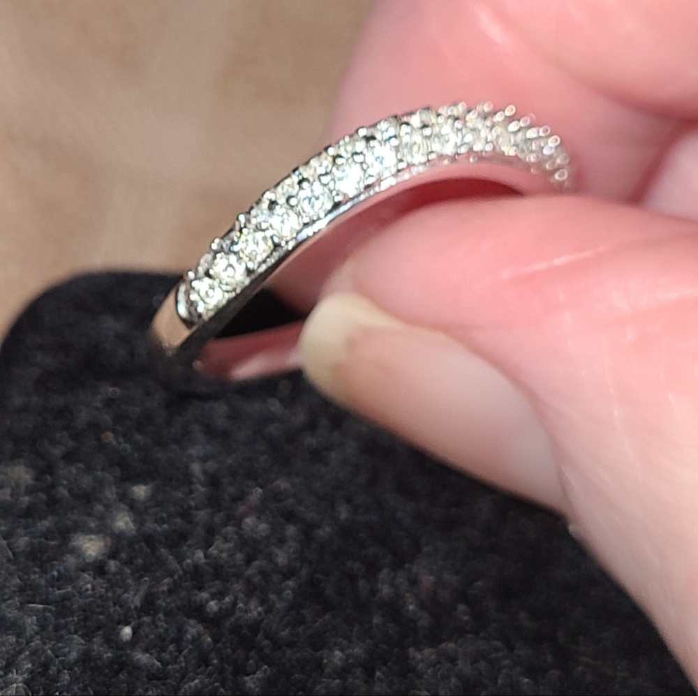 Swarovski Ring - Picture 5 of 6